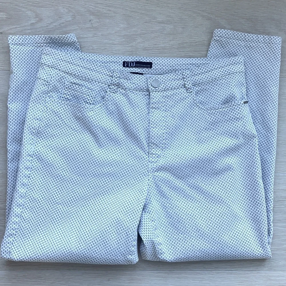 FDJ FRENCH DESIGN JEANS WHITE & BLACK 16 - Picture 2 of 10